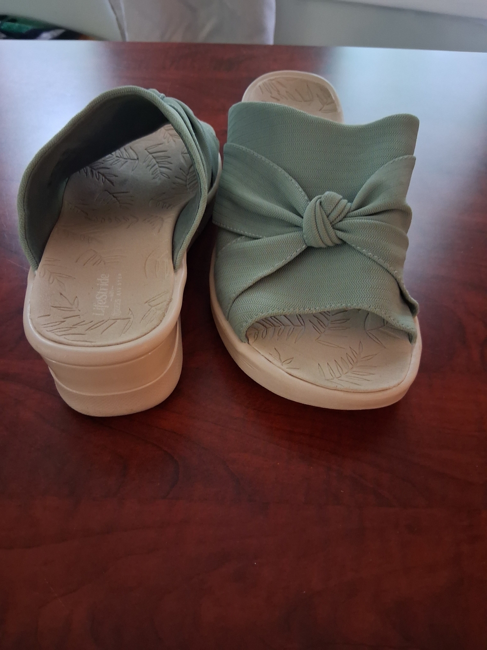 Life Stride Bzees Sage Green Knot Slide Mule